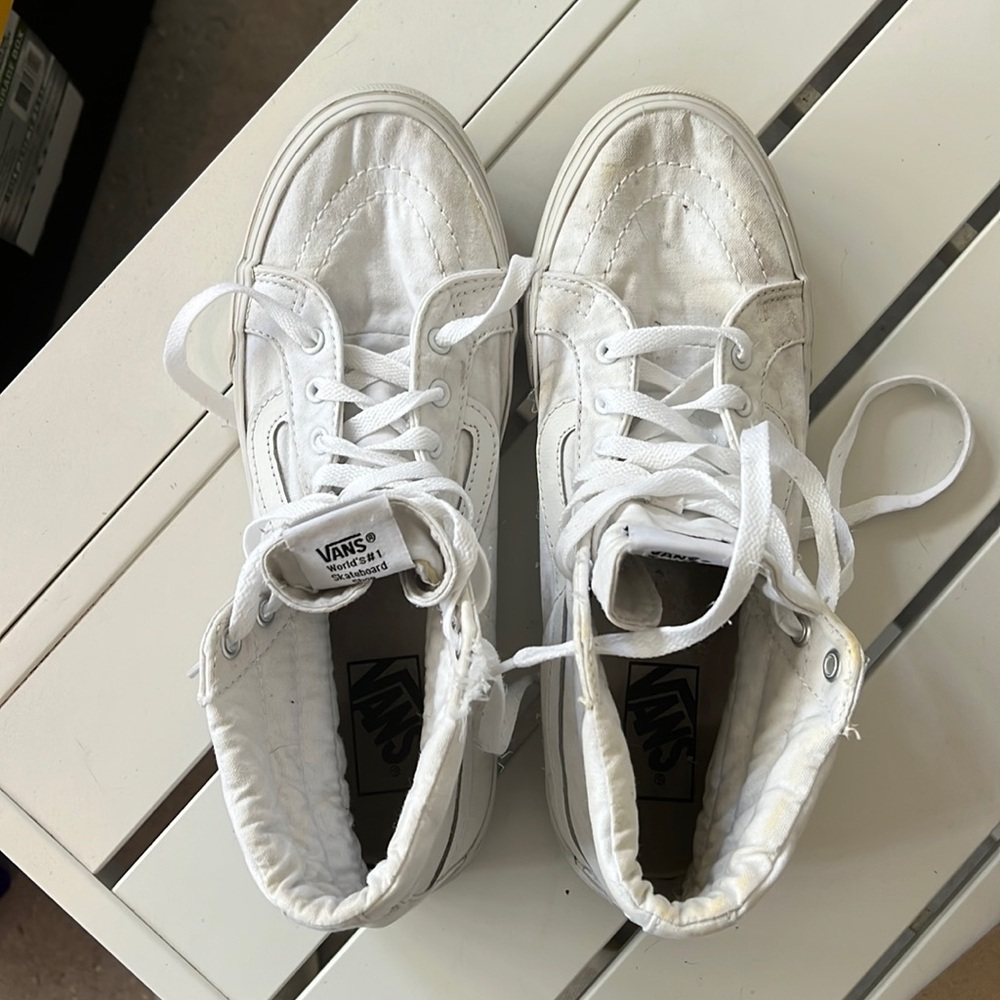 Vans white shoes used womens 10  8.5 men